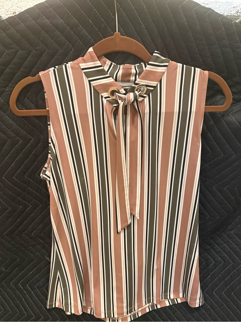 Liz Claiborne Sleeveless Striped Tie-Neck Top